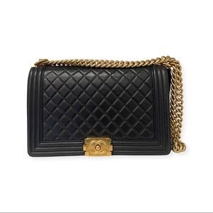 CHANEL- Boy bag